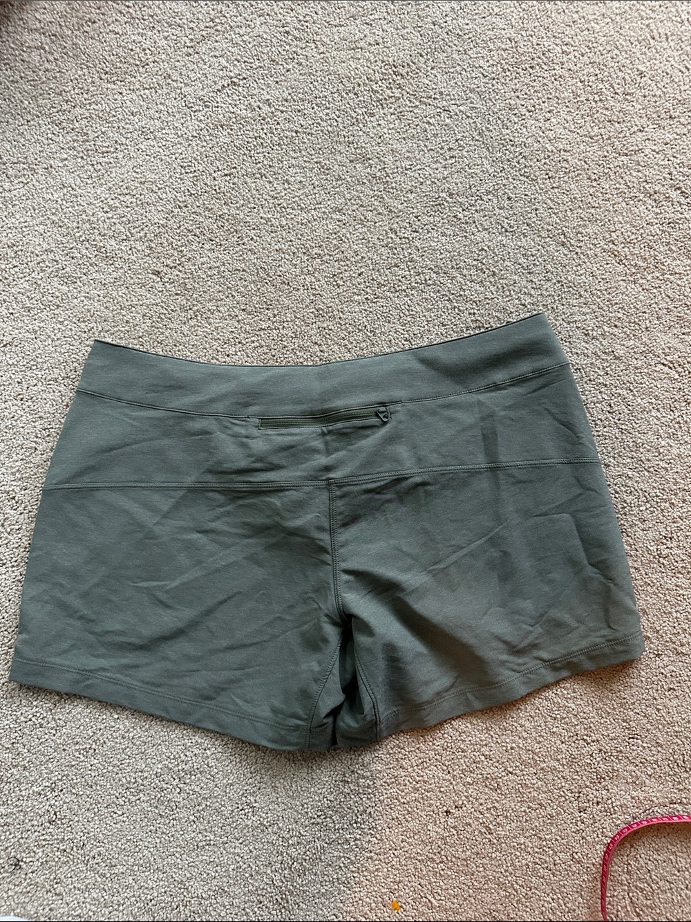 Dakine shorts - Picture 7 of 8